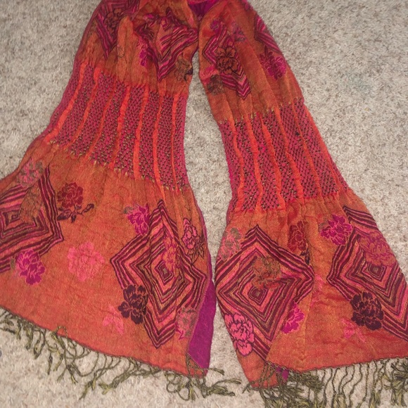 Accessories - Festival pashmina scarf